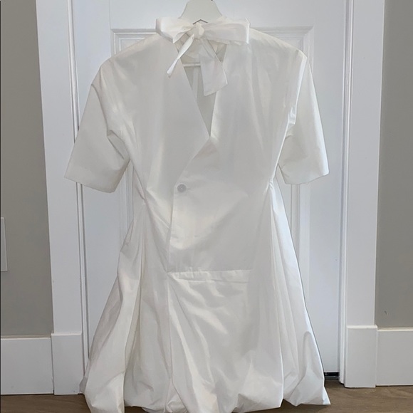 New Classic White Dress - Picture 6 of 7